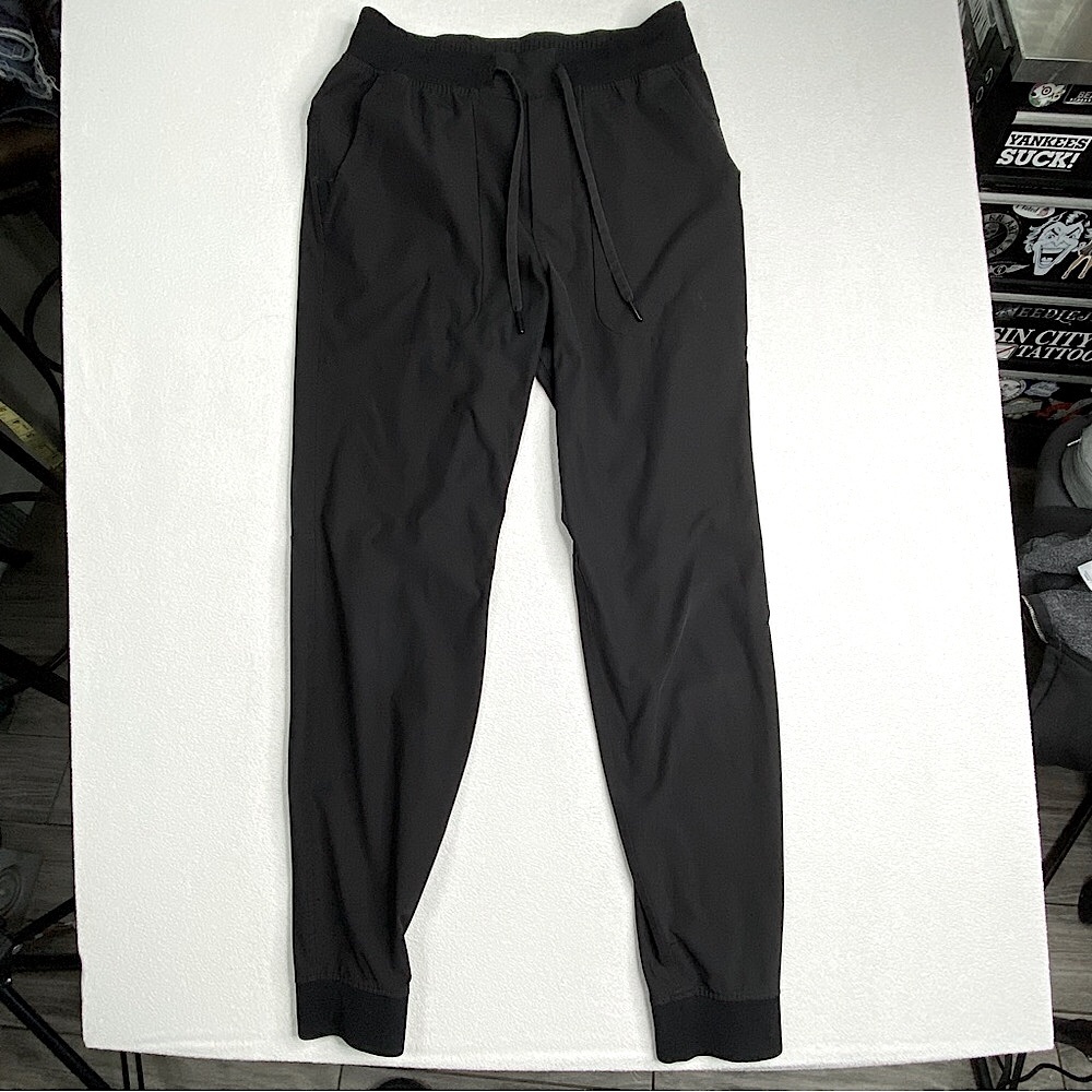 Lululemon Men’s ABC Jogger 30" Black Size (S) **Pinhole Size Flaw Pictured** - Picture 2 of 12